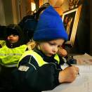 Many came to the Palace to write their congratulations in the ledger - here children from Hegdehaugen kindergarten (Photo: Lise Åserud, Scanpix)